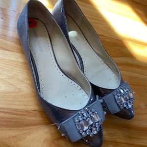 Adrienne Vittadini metallic flats 9.5